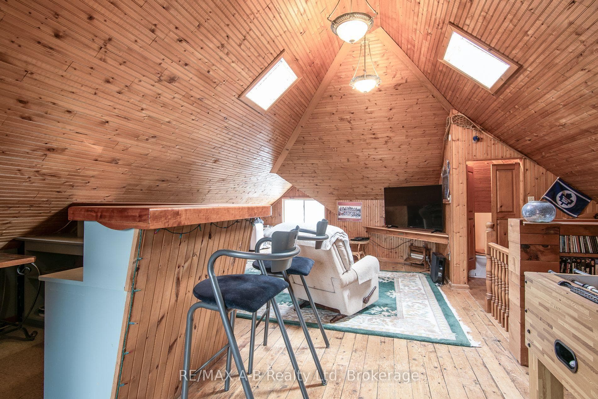 56 West Gore Street photo 41