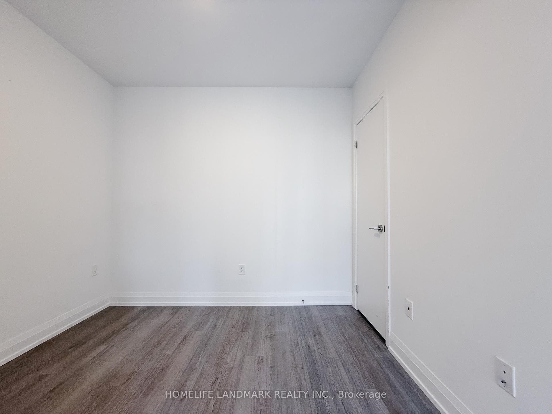 77 Mutual Street Unit 1105 photo 5