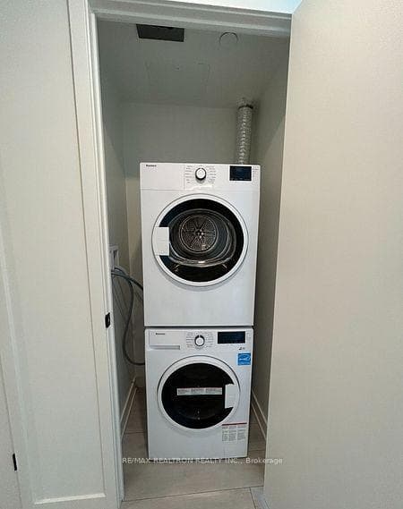 55 Charles Street Unit 3511 photo 20