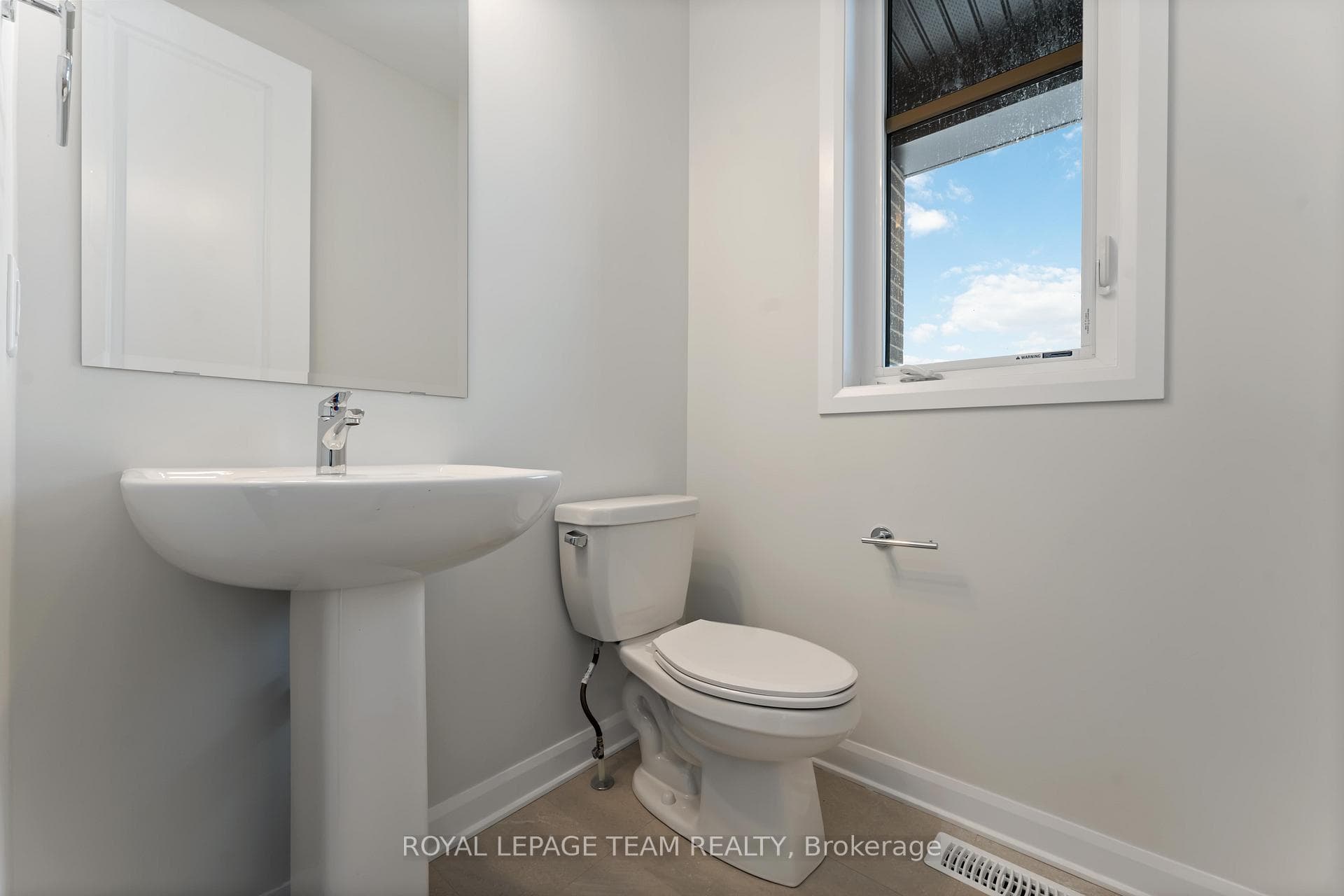 127 Ascari Road photo 14