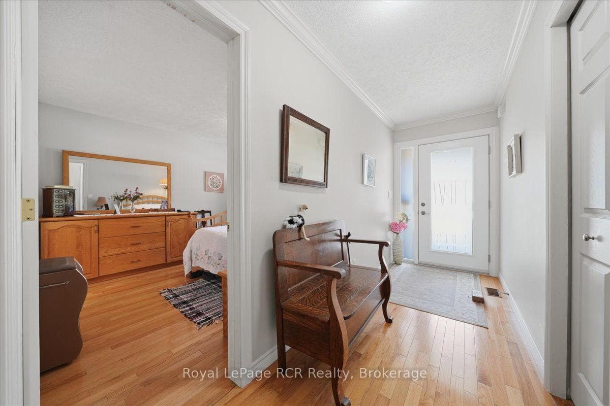255 2nd Avenue photo 6
