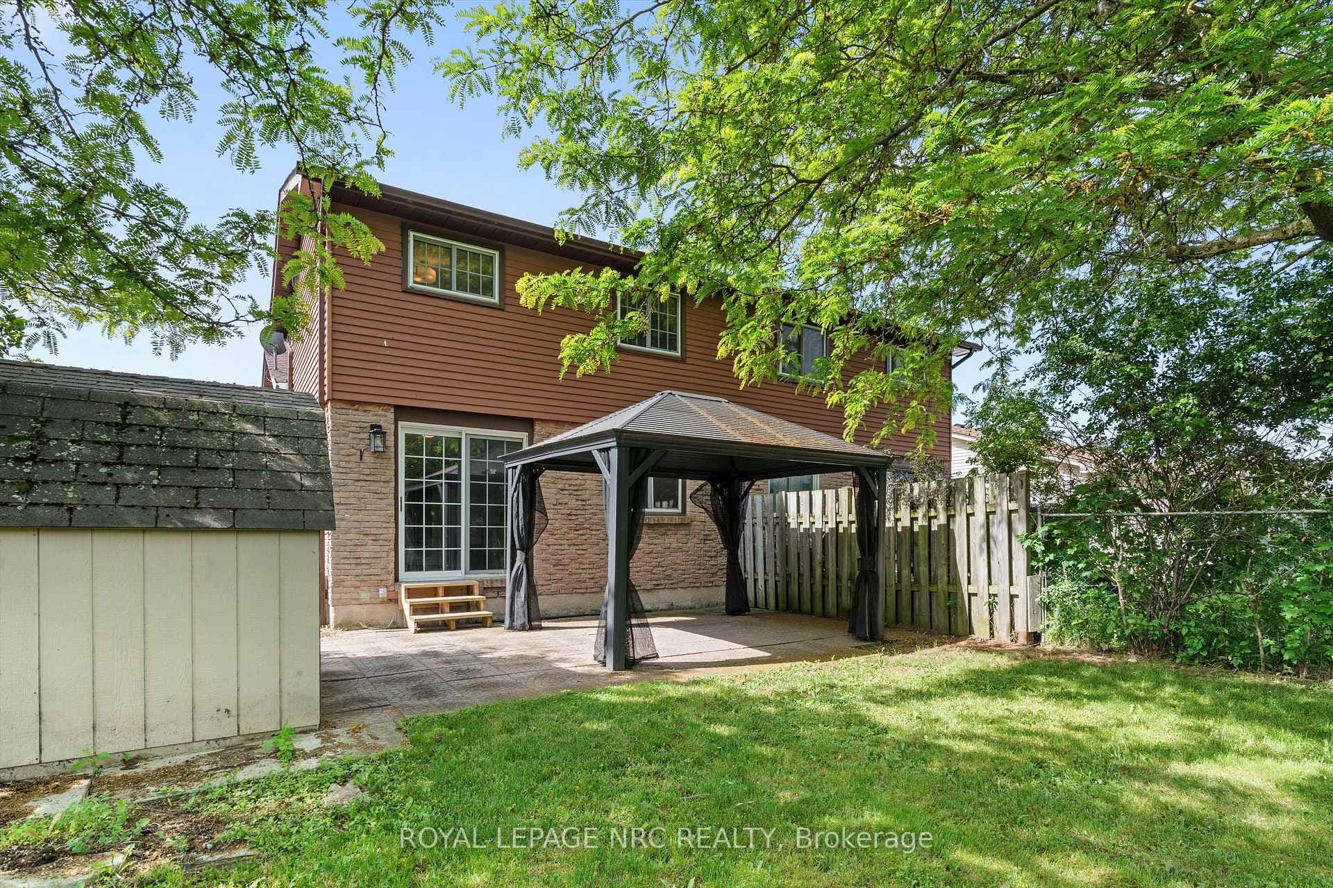 11 Dianne Drive photo 27