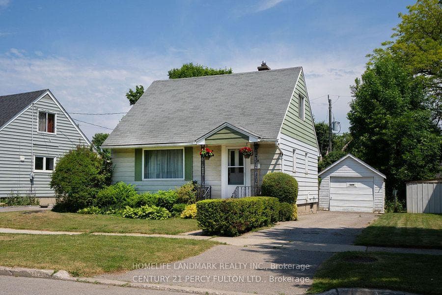 143 Exeter Road photo 2