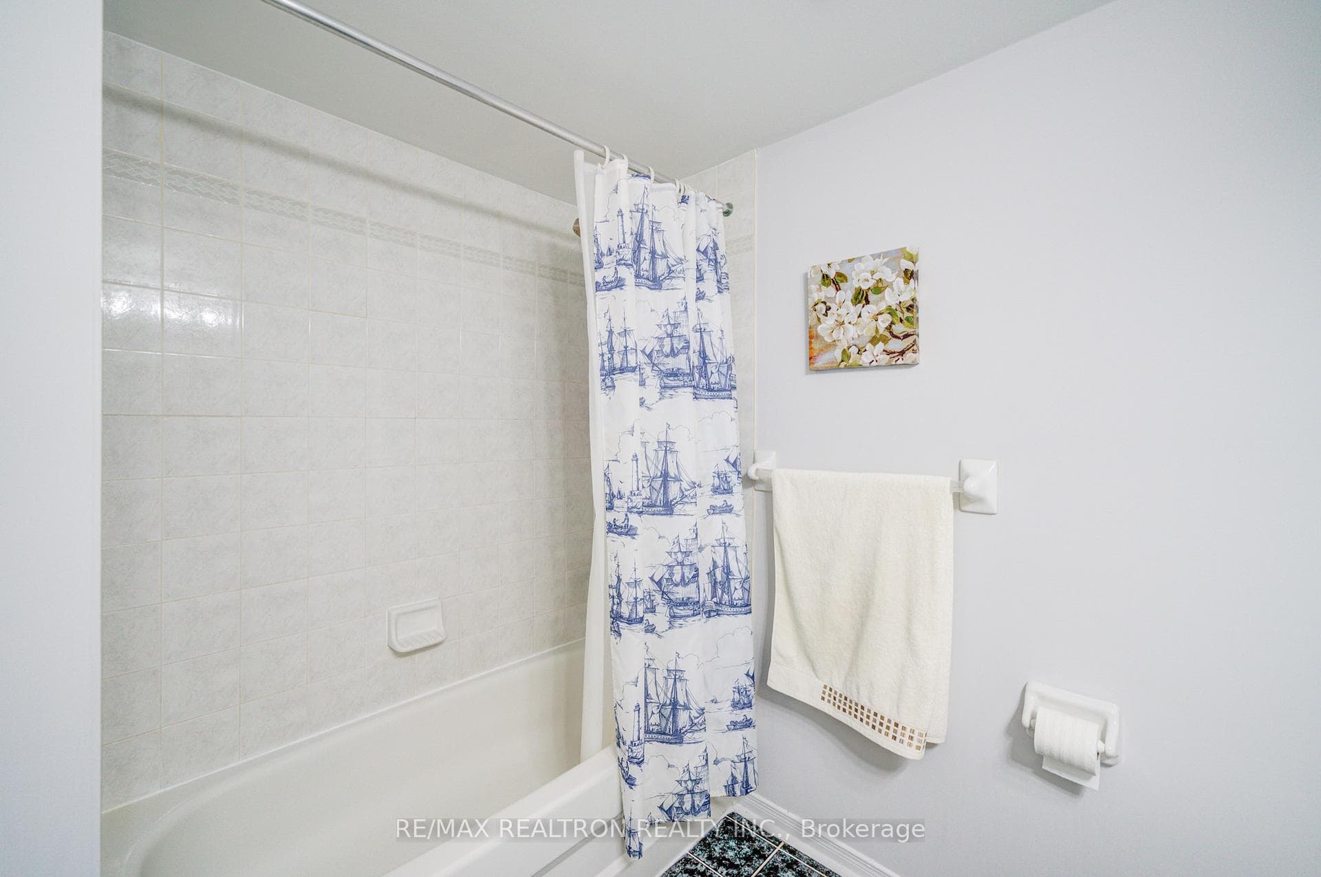 28 Rosebank Drive Unit 507 photo 25