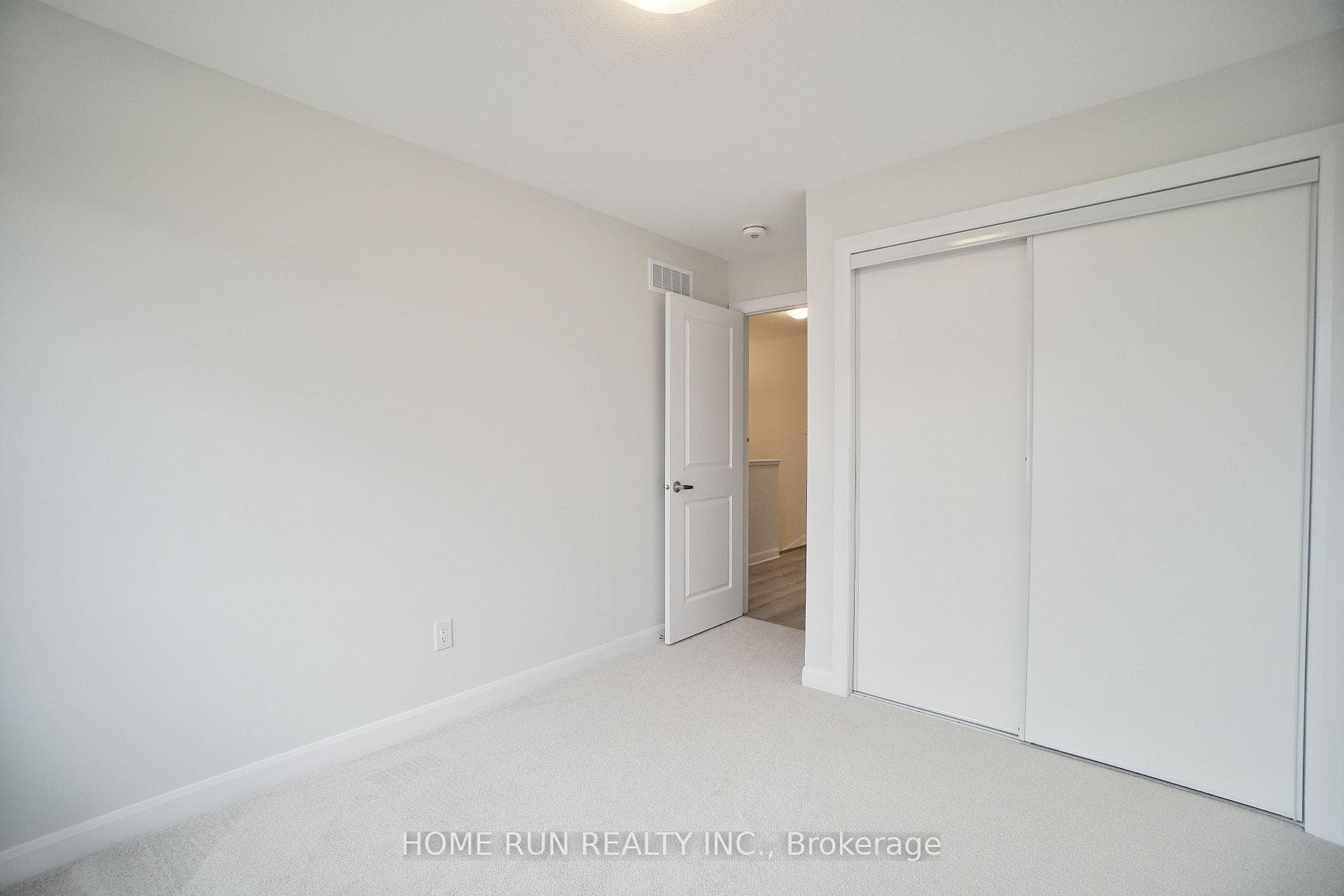 803 Everbloom Lane photo 19