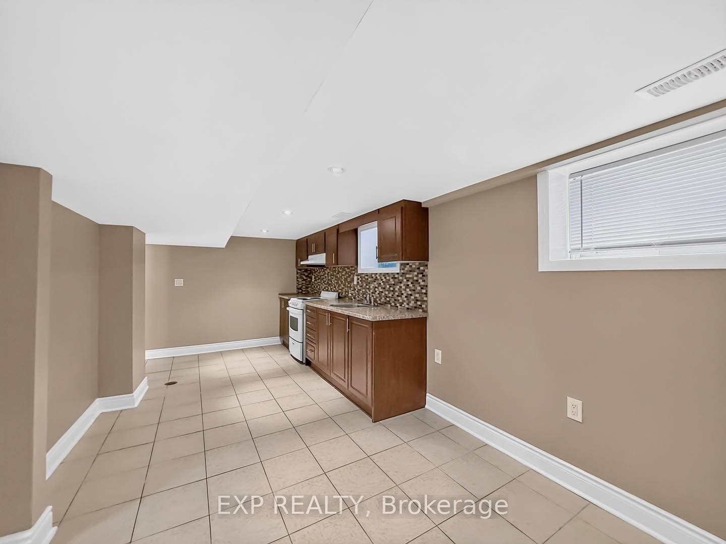 57 Weir Street photo 28