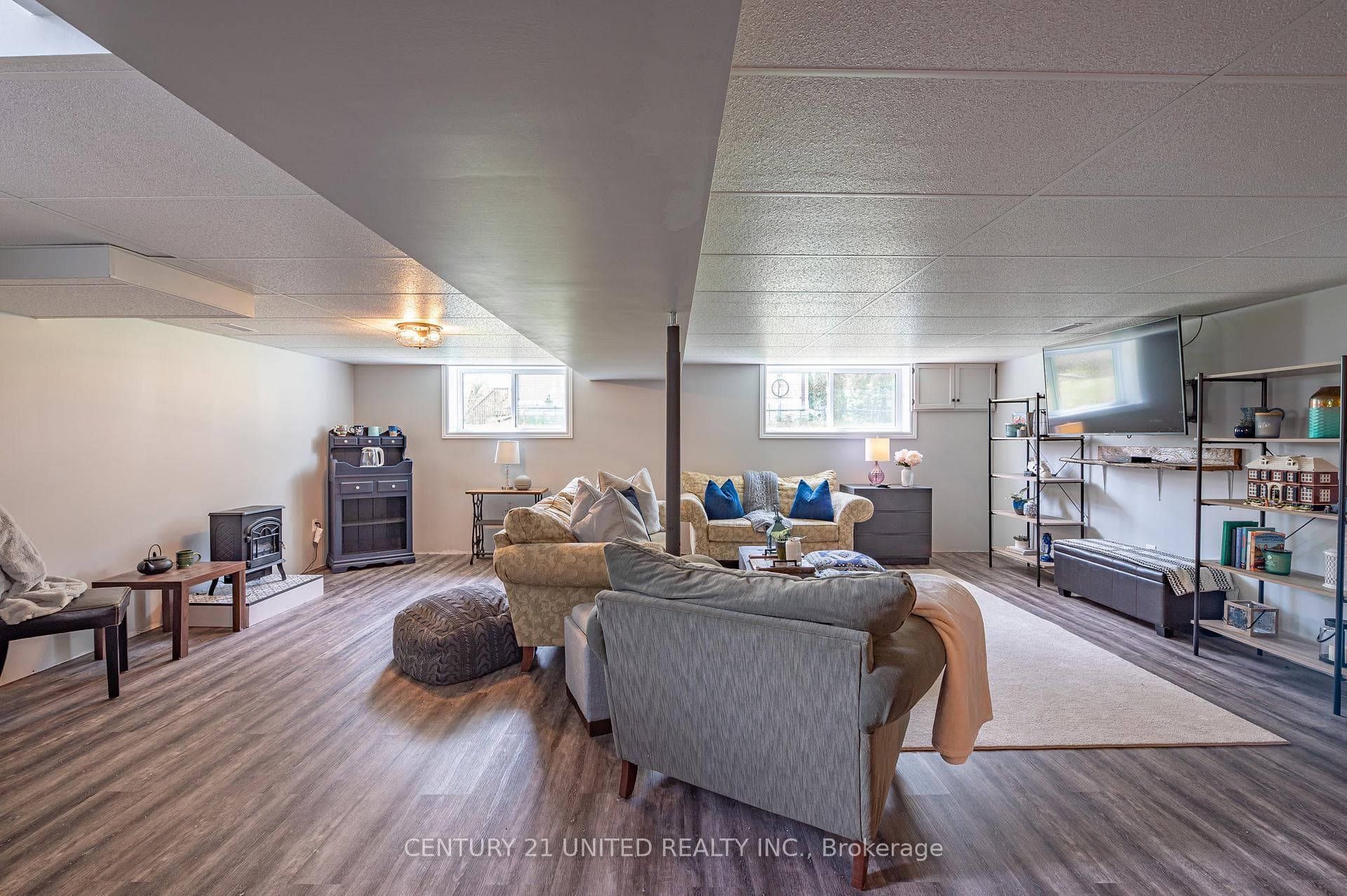 329 Plati Avenue photo 34