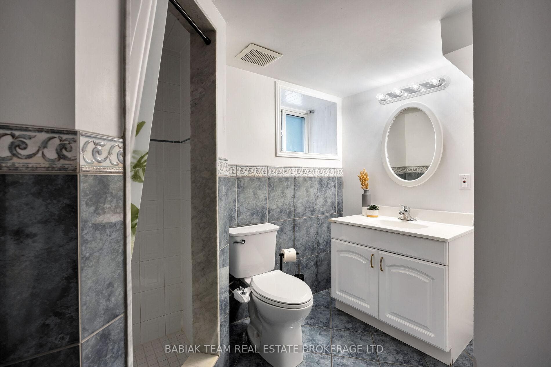 122 Colbeck Street photo 36