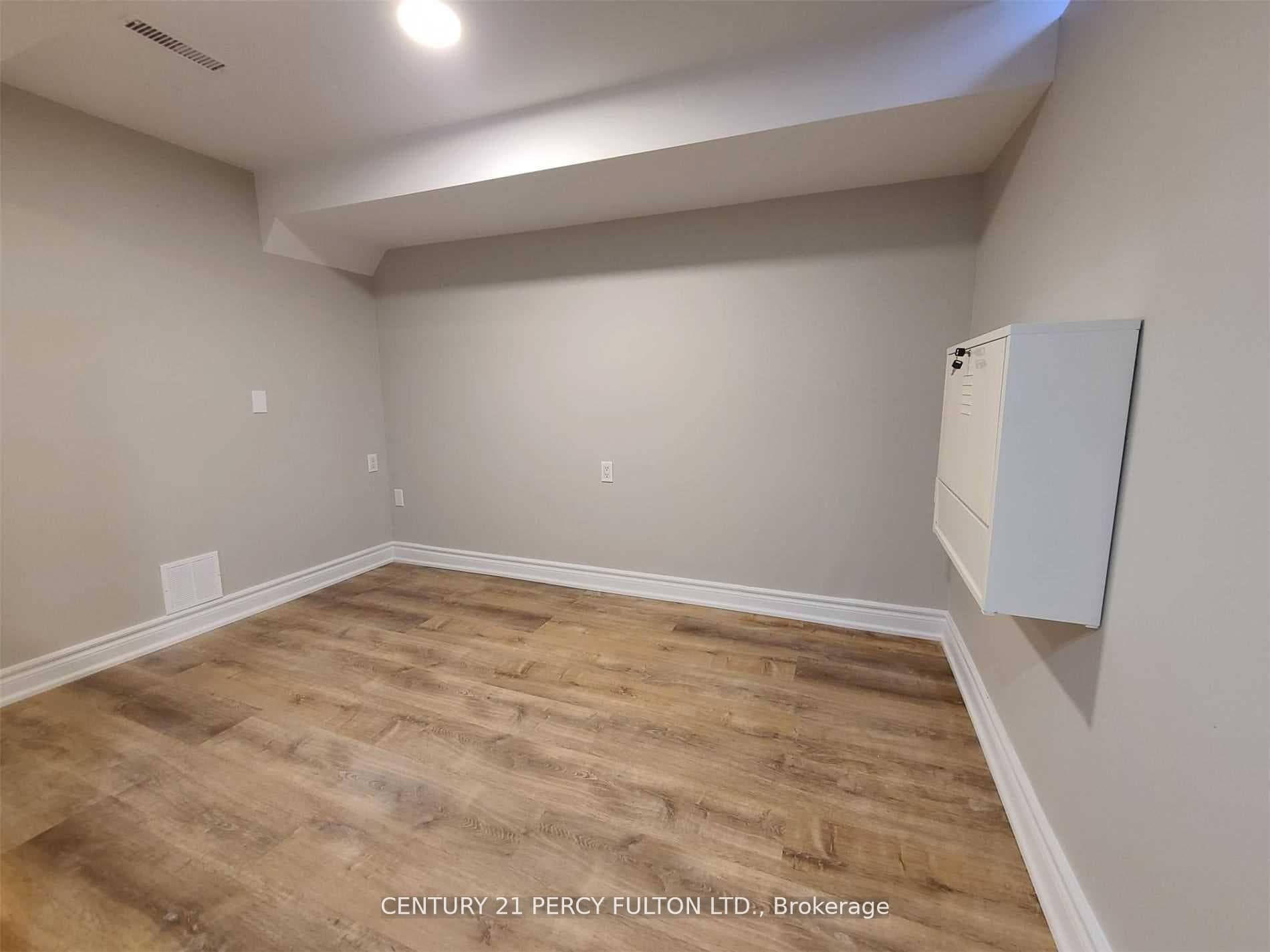 26 Lady Fern Way photo 32