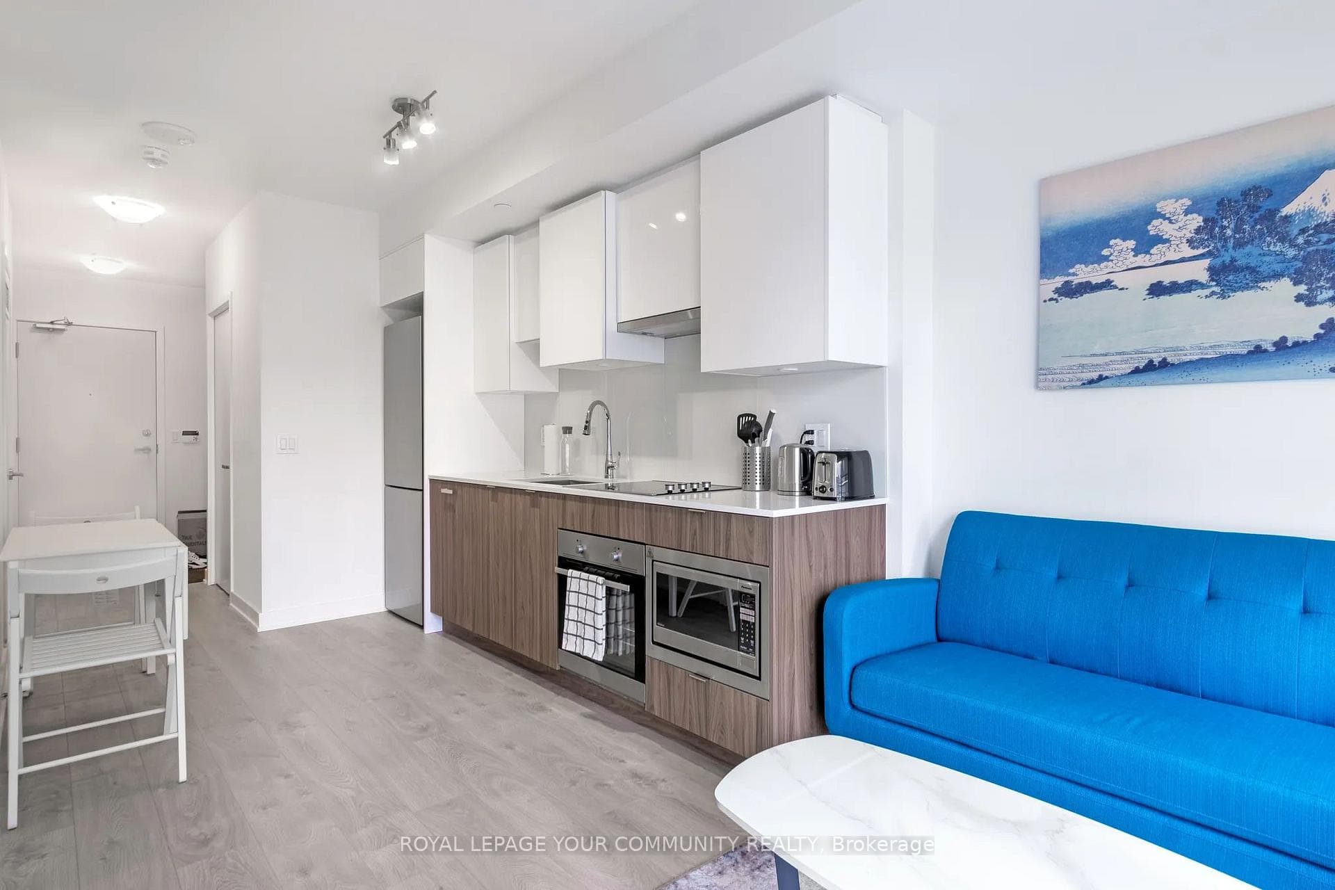 195 Redpath Avenue Unit 909 photo 1