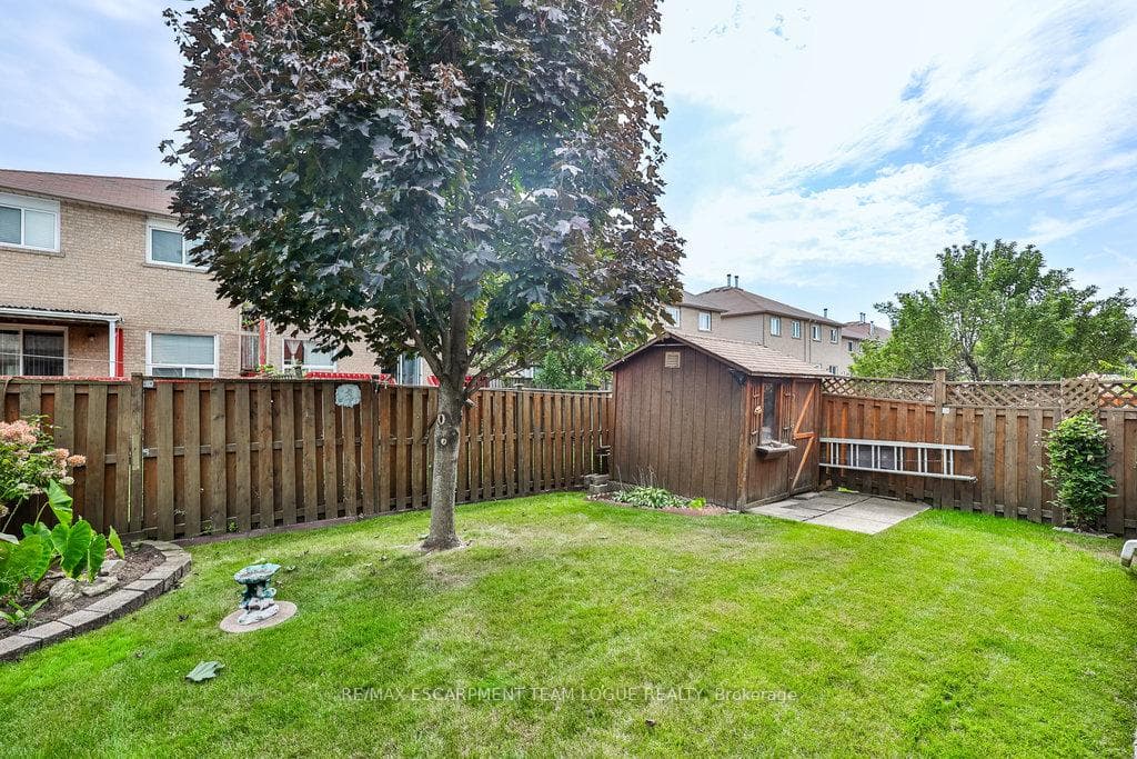 1038 WINDSOR HILL Boulevard photo 32