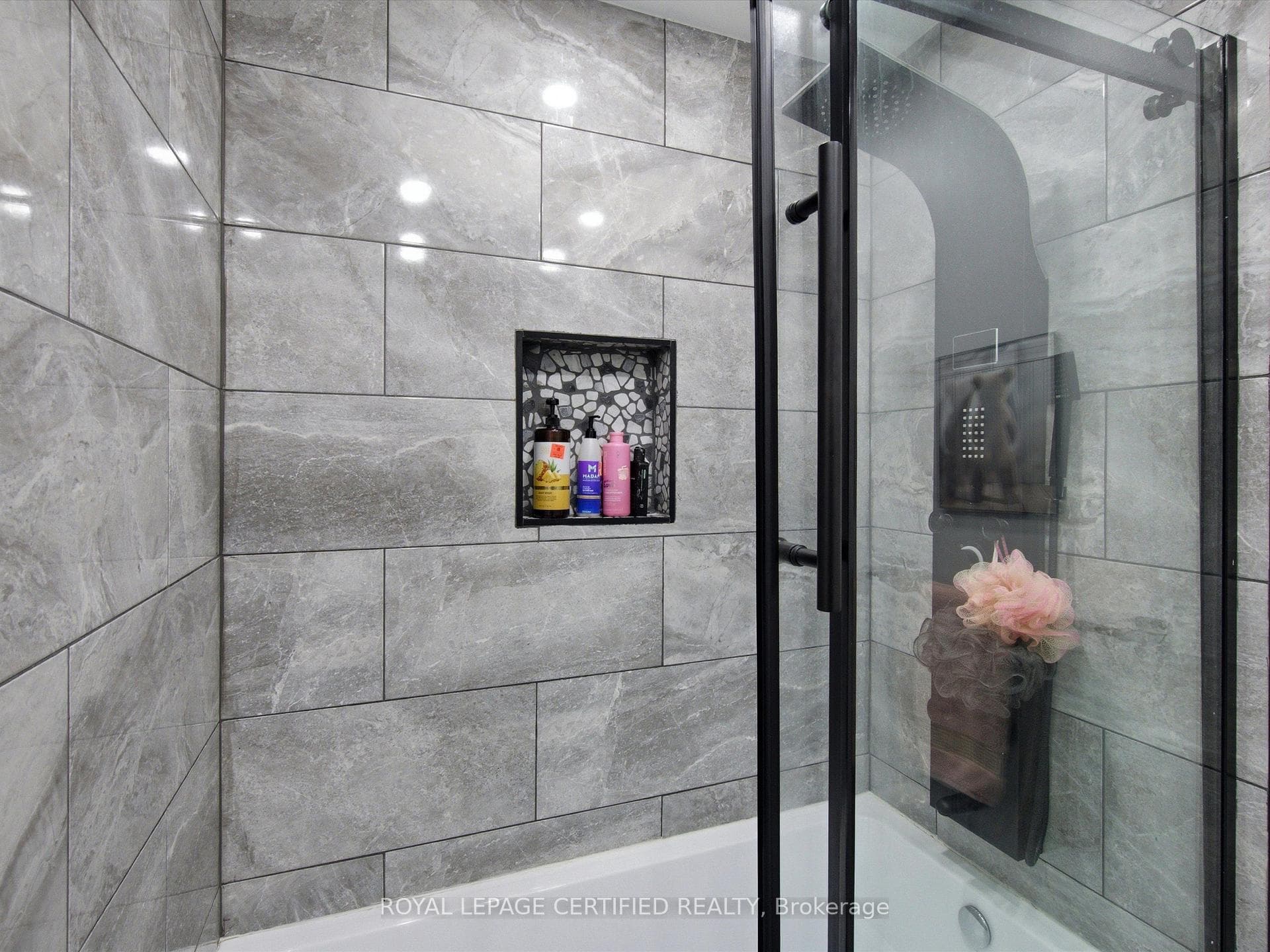 288 Irene Drive photo 21