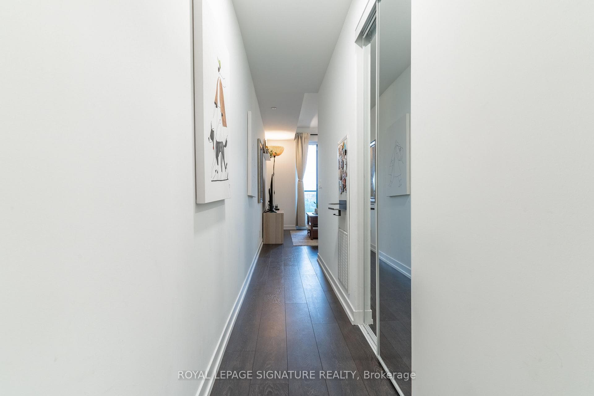 2020 Bathurst Street Unit 1709 photo 5