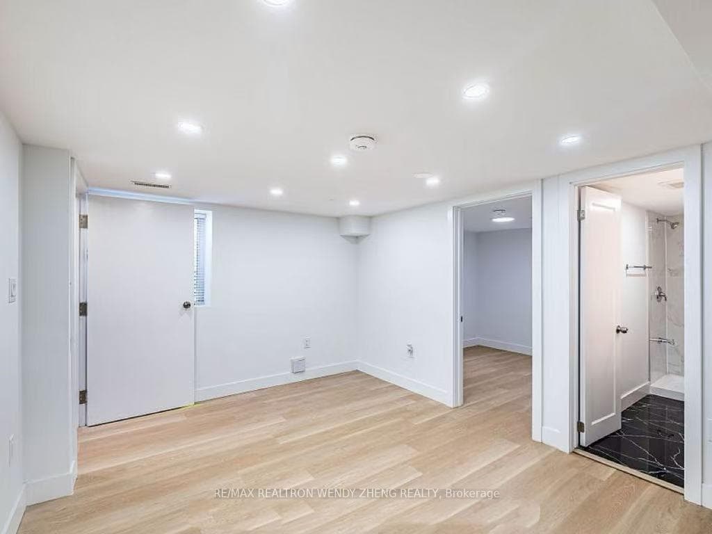 42 Rideout Street Unit Basement photo 5