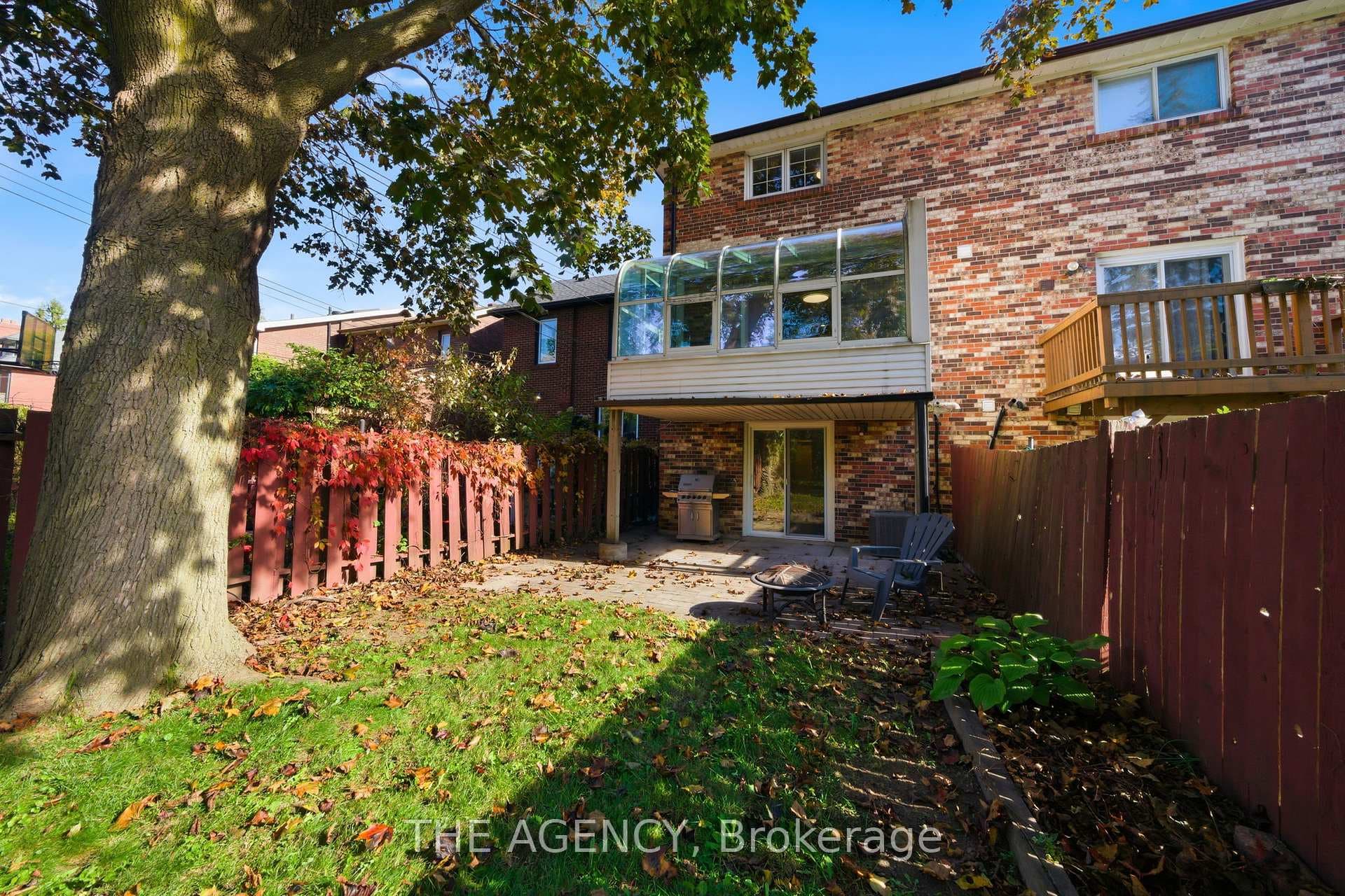 8A Maryland Boulevard photo 43