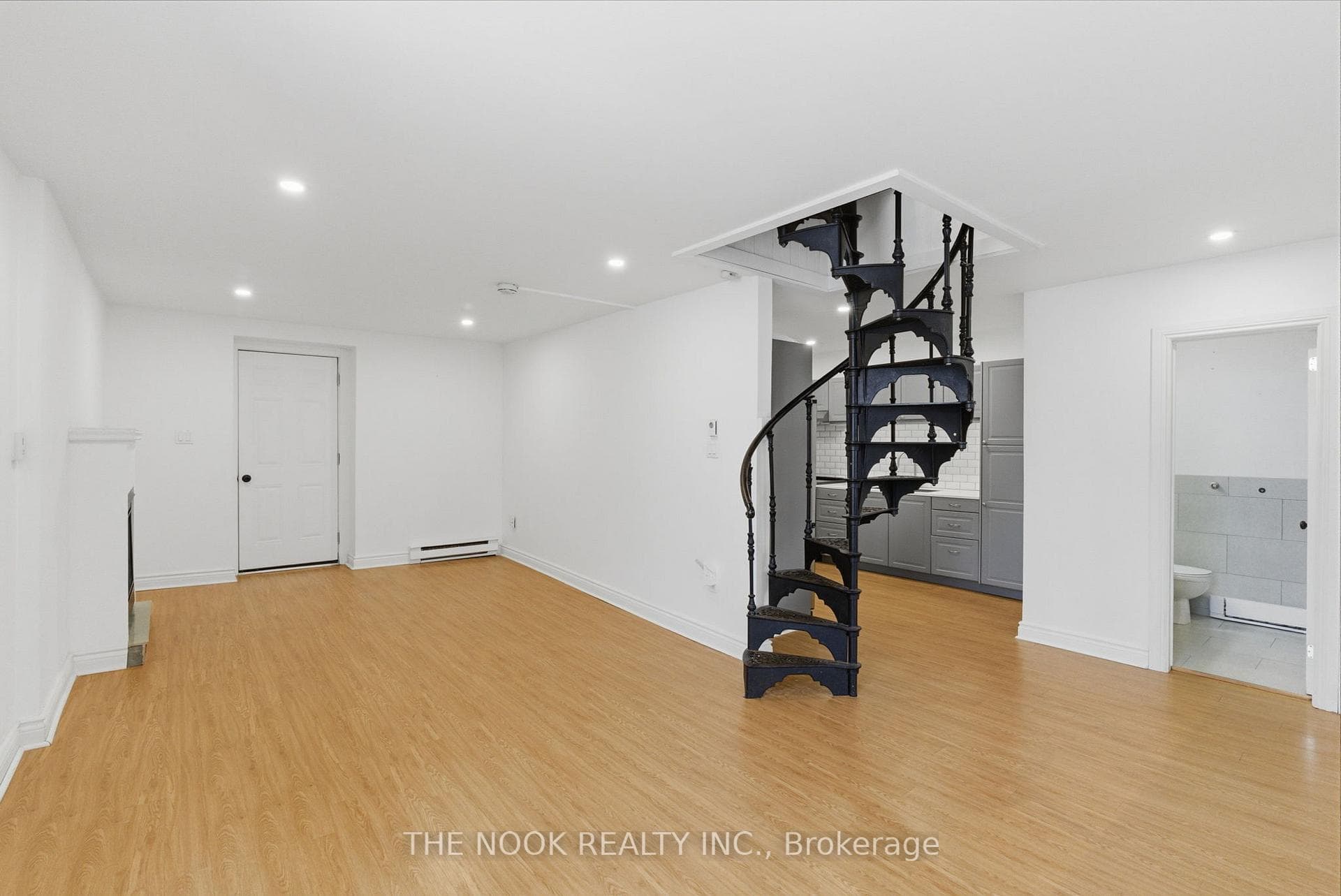 118 Walton Street Unit Level 3 photo 9
