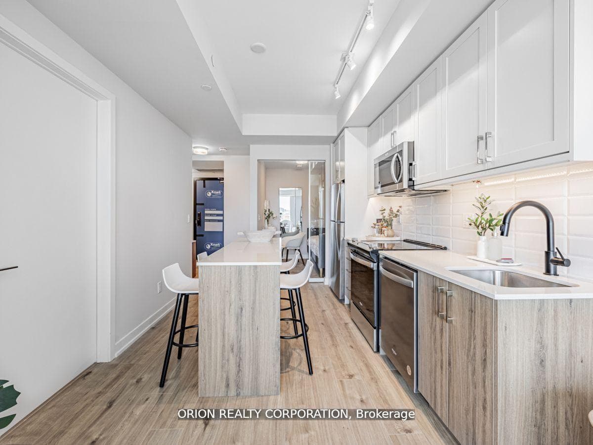 201 Brock Street Unit 515 photo 18