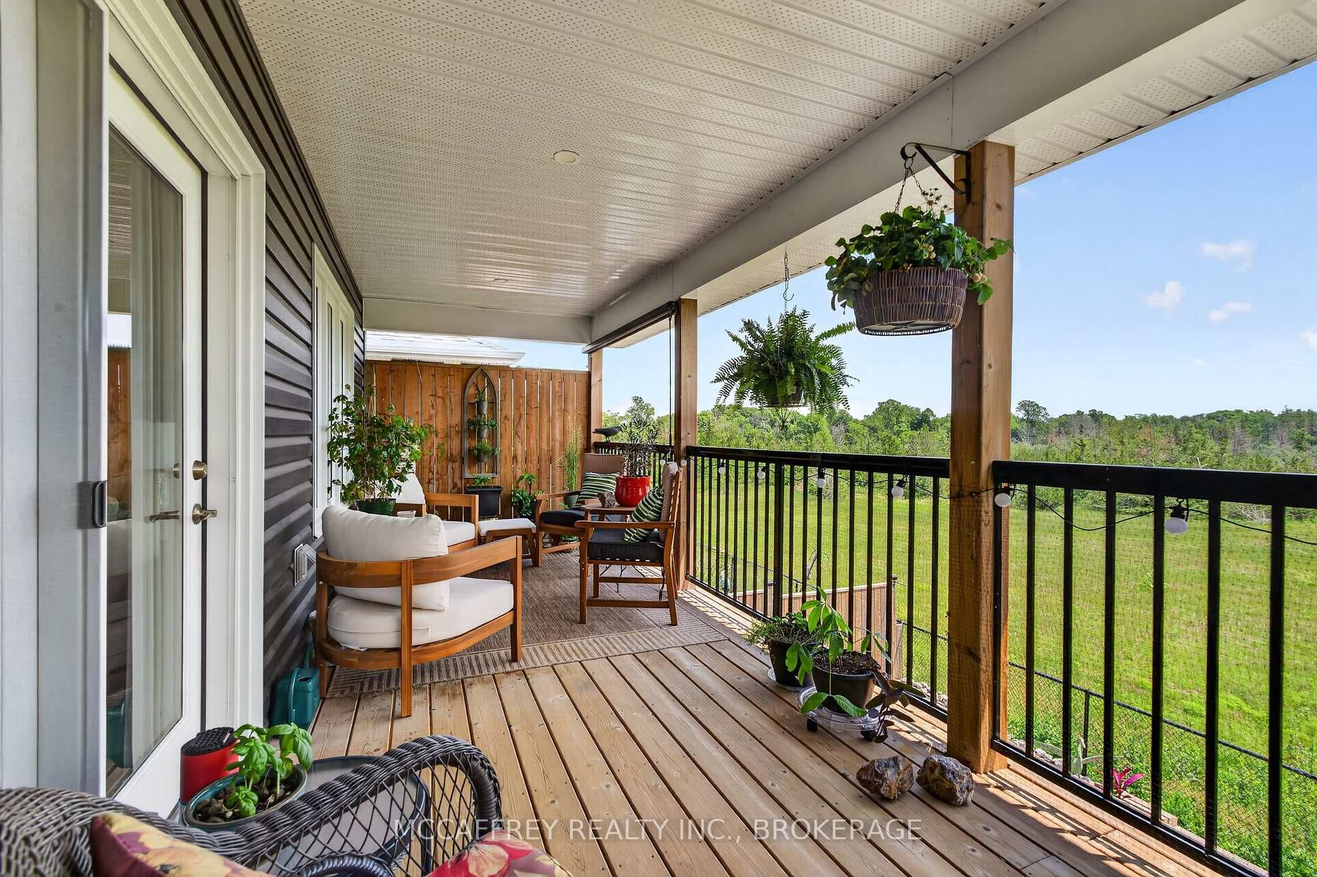 138 Brennan Crescent photo 24