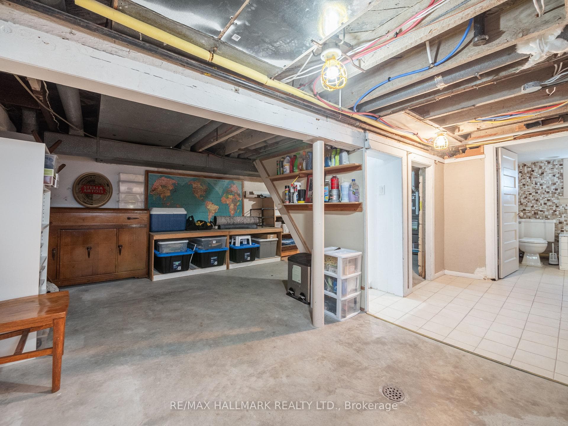 159 Silverthorn Avenue photo 25