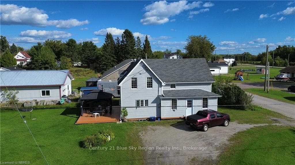 71 BAIN Avenue photo 32