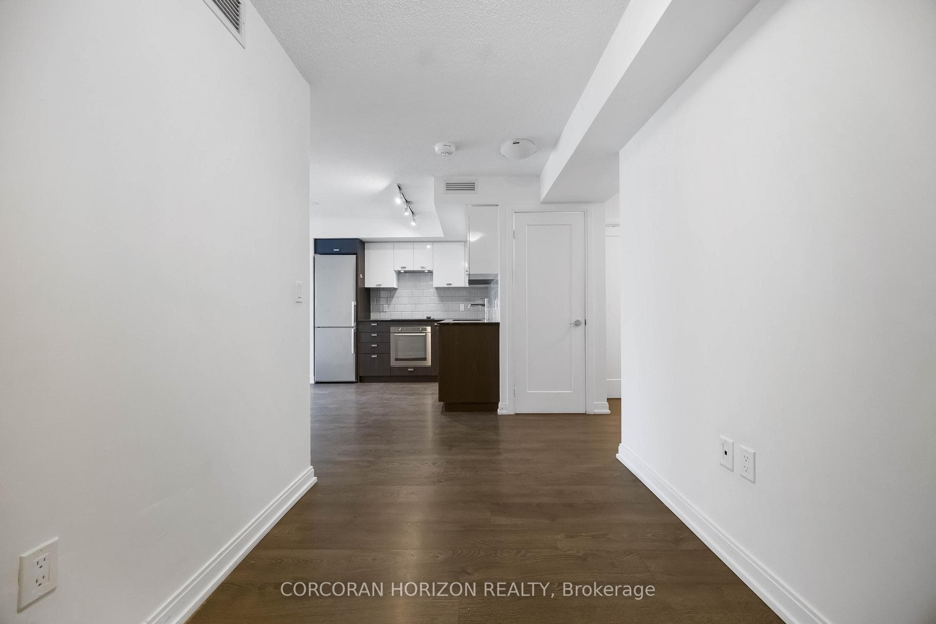 275 Village Green Square Unit 1625 photo 7