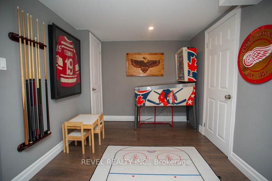 41 Pinehill Drive photo 22