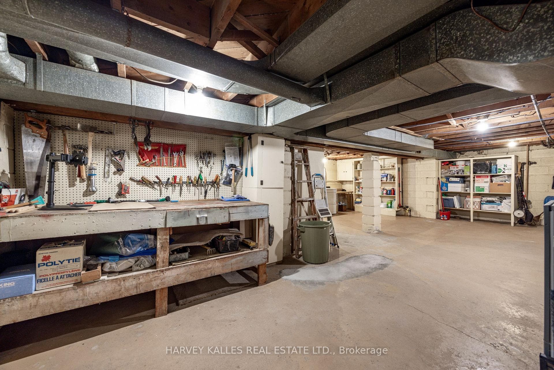 364 Joicey Boulevard photo 33