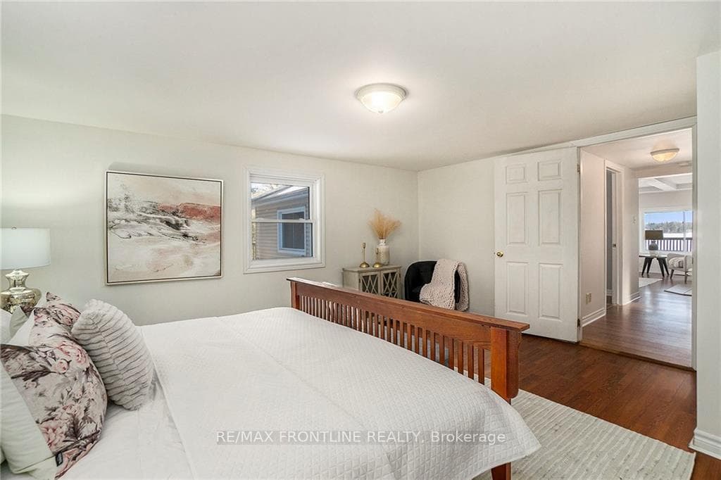 114 MACMILLAN Drive photo 20