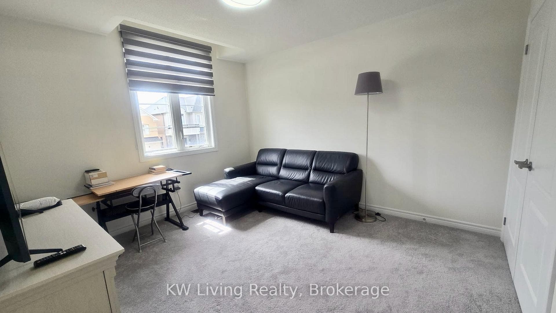 33 Valleo Street photo 16