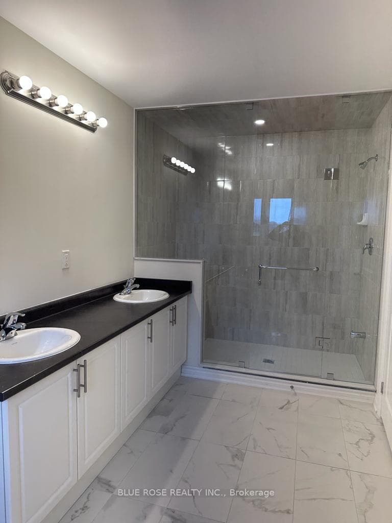 125 Sapphire Way photo 11