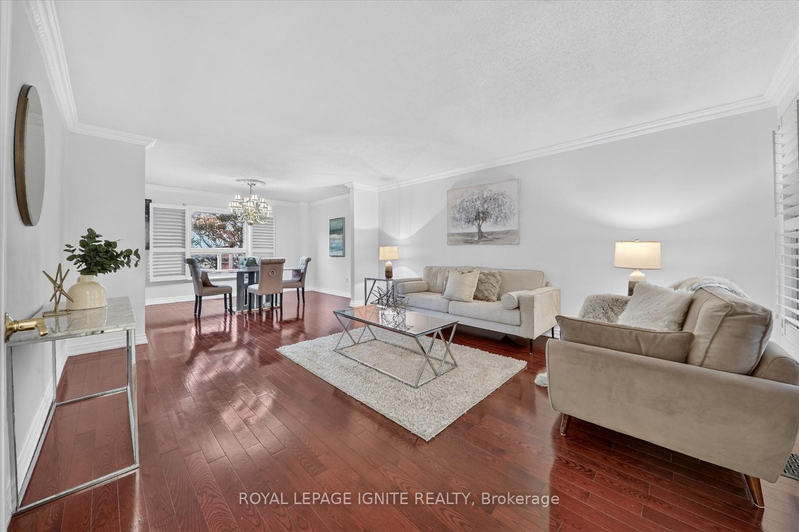 25 Valley Centre Drive photo 13