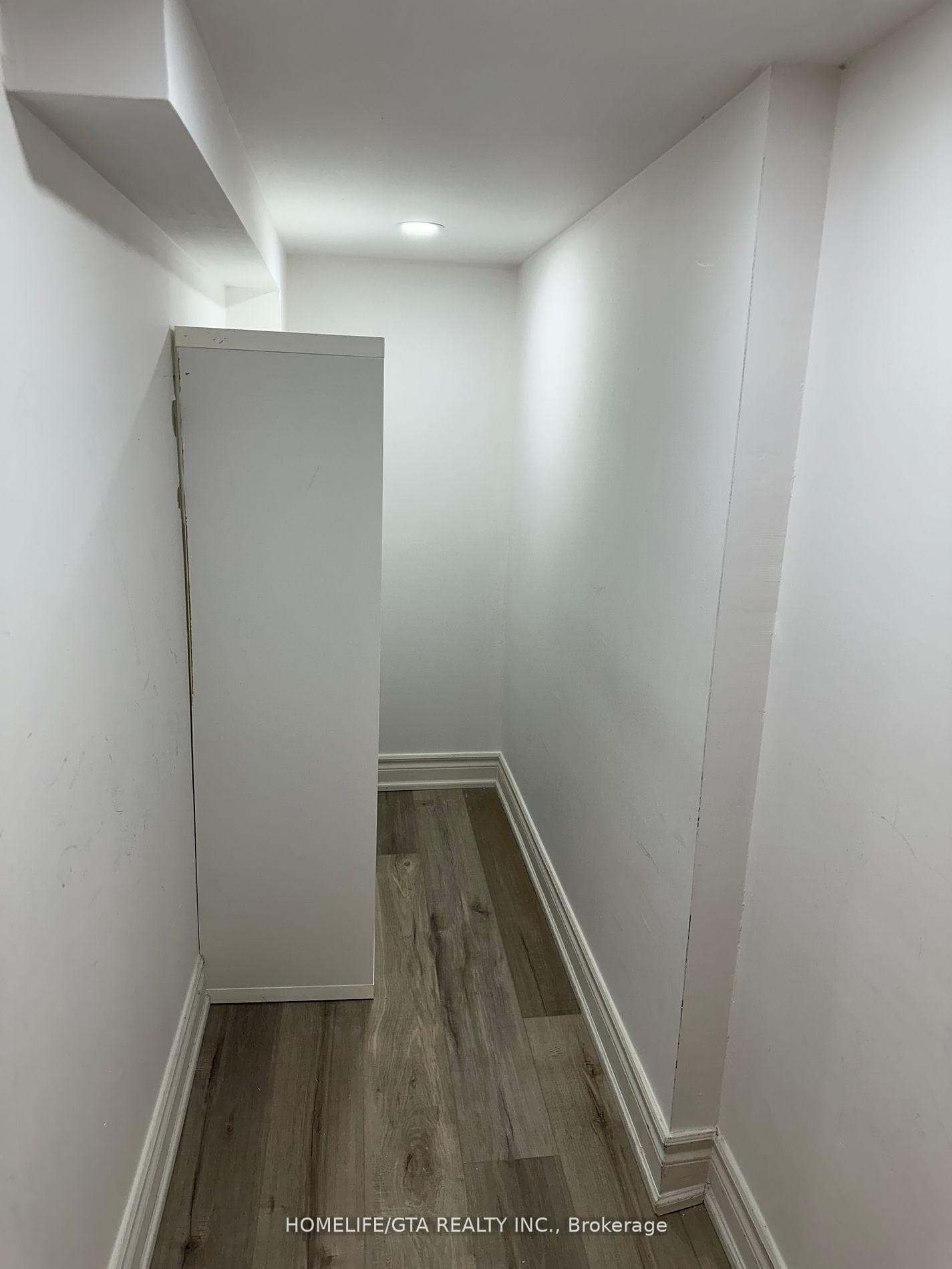 90 Arundel Drive Unit Bsmt photo 11