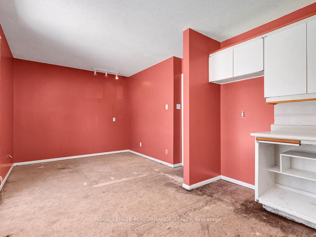 91 Penfield Drive photo 18
