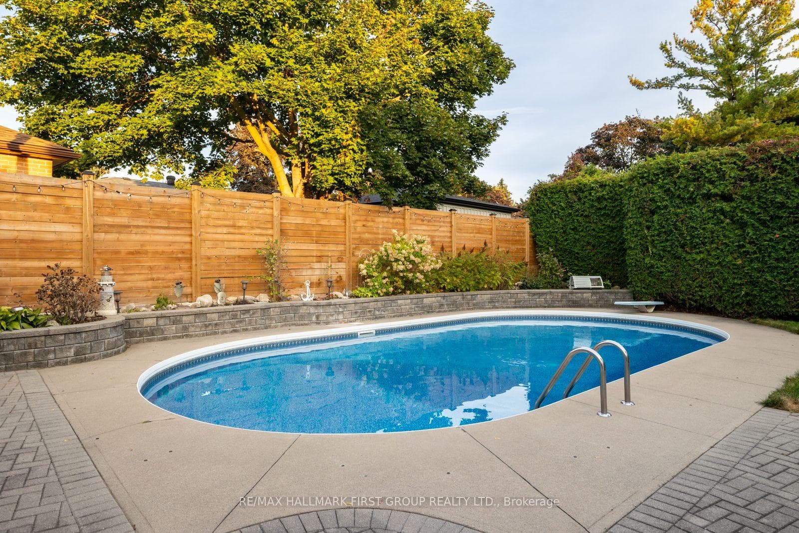1183 Mohawk Street photo 35