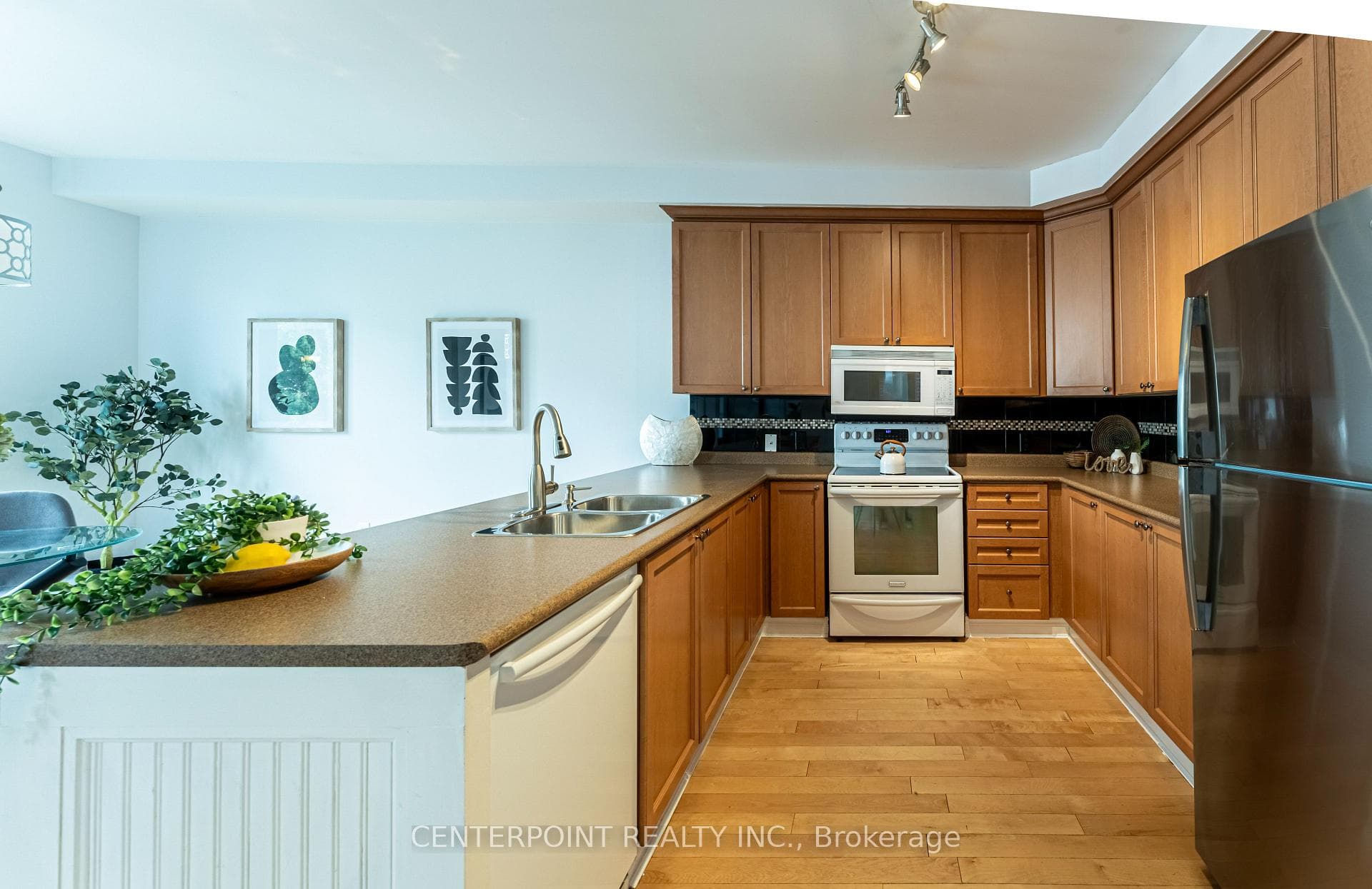 72 Strandmore Circle photo 18