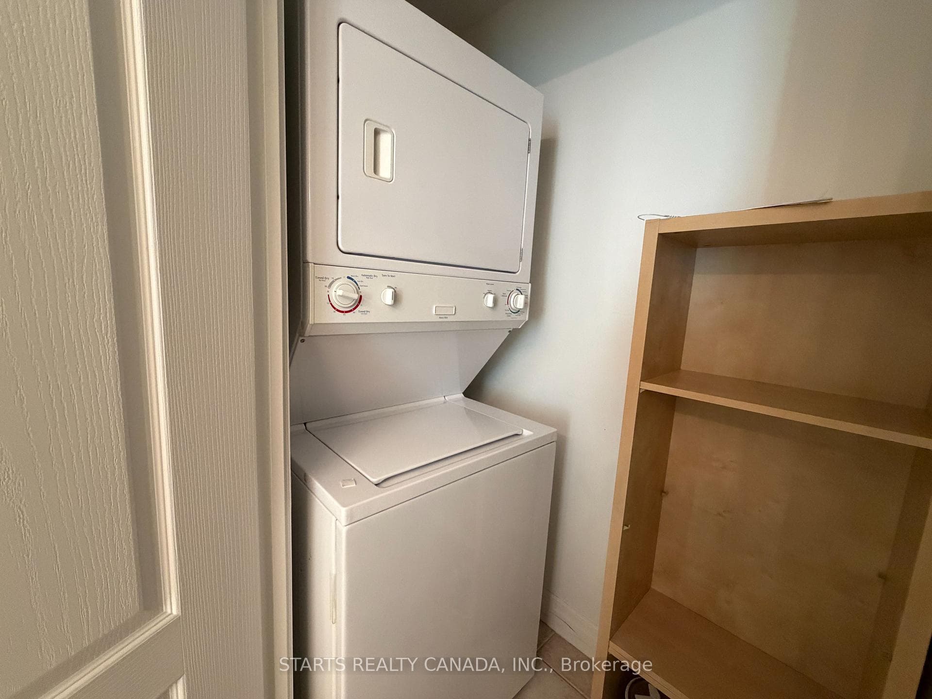 21 Hillcrest Avenue Unit 2804 photo 6