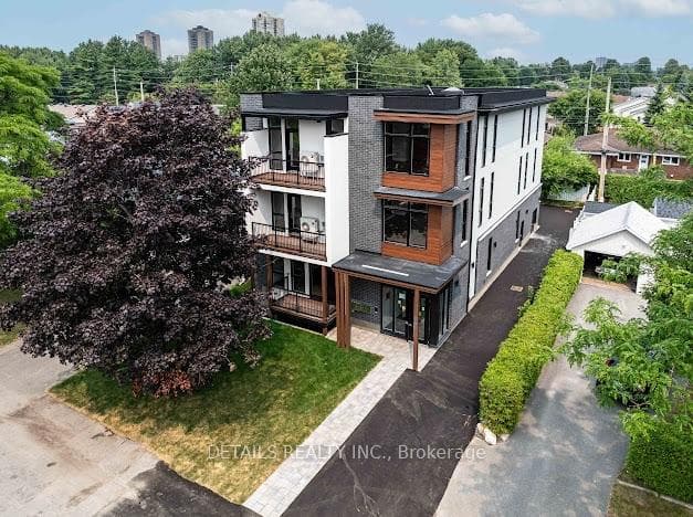 659 Donat Street Unit 201 photo 23