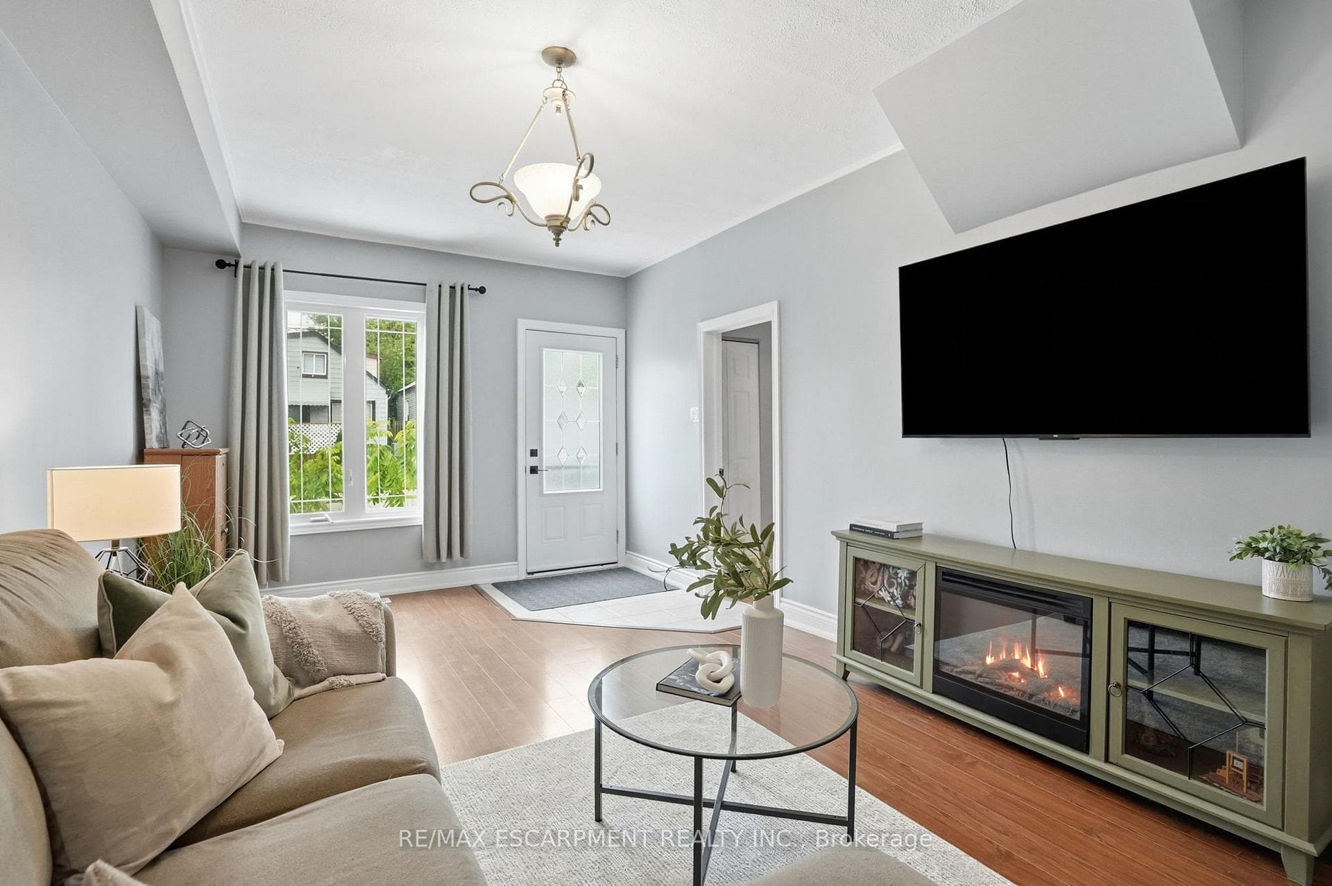 55 East 32nd Street photo 4