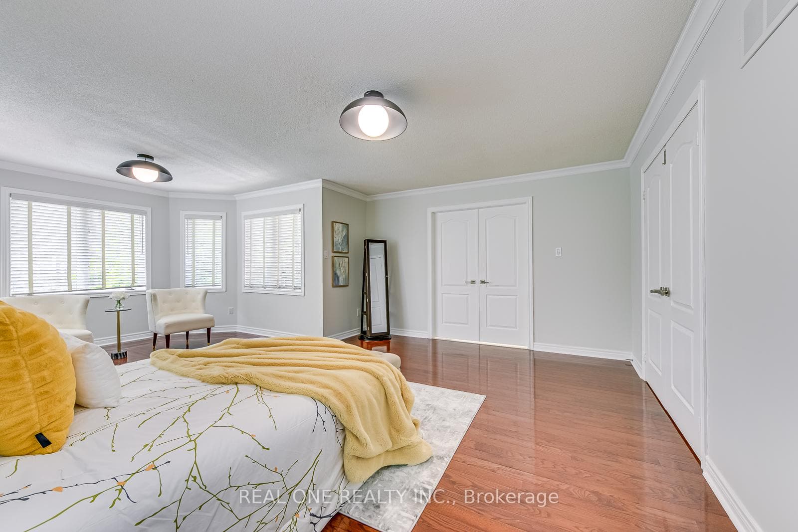 1299 Bayshire Drive photo 21