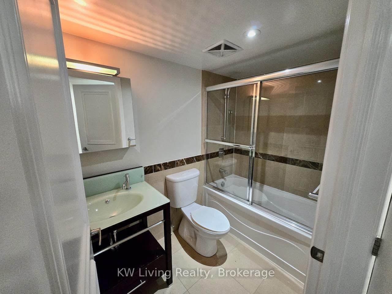 650 Sheppard Avenue Unit 220 photo 7