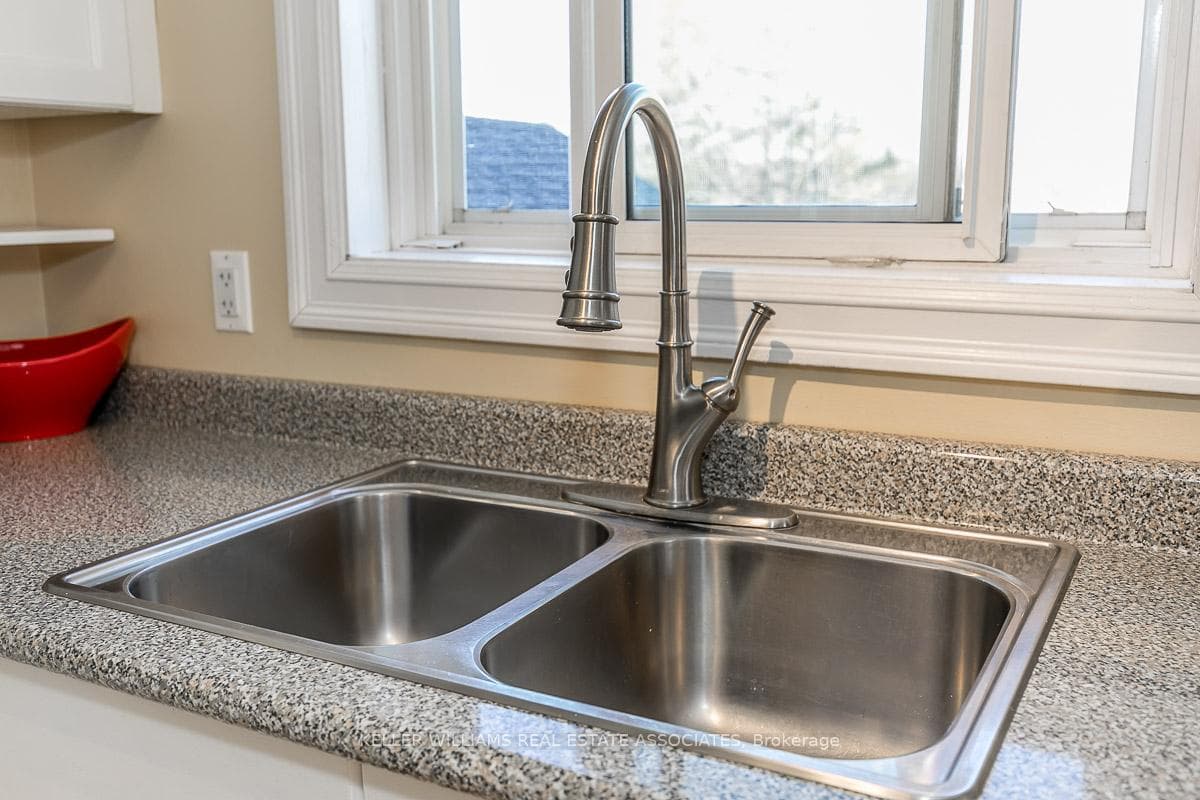 59 Windsor Drive photo 23