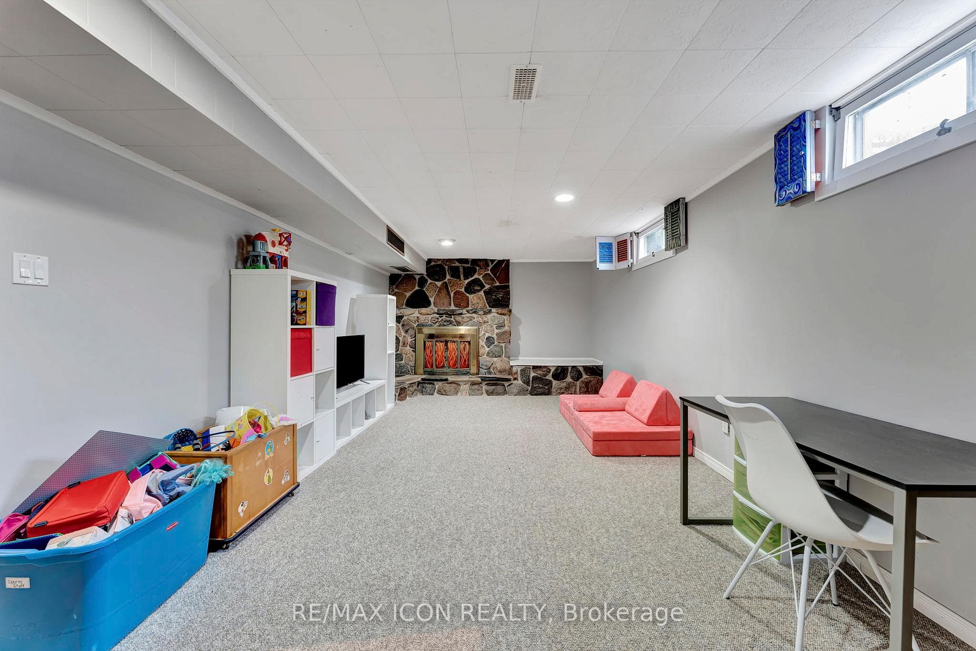907 Lincoln Drive photo 27