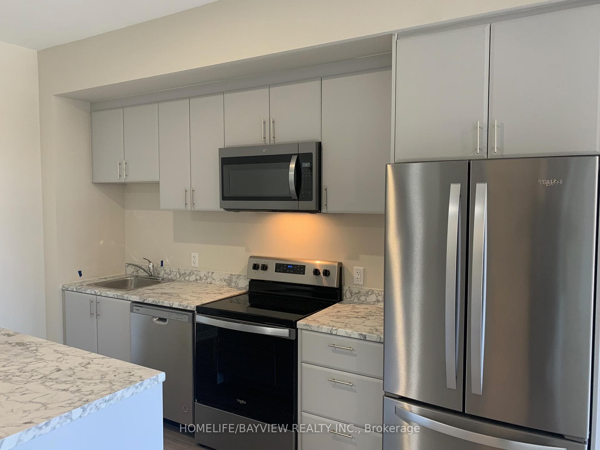 50 Herrick Avenue Unit LPH37 photo 6