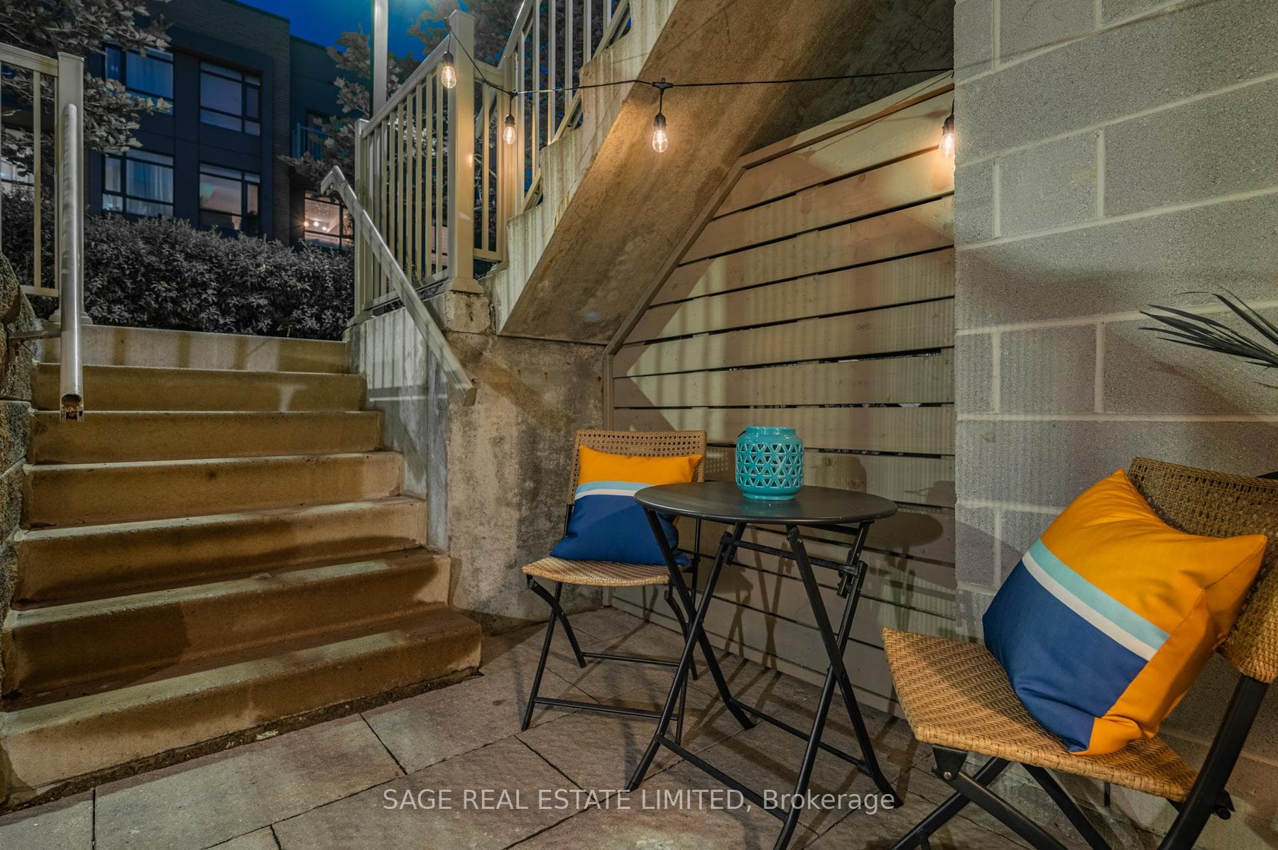 90 Orchid Place Drive Unit 106 photo 34