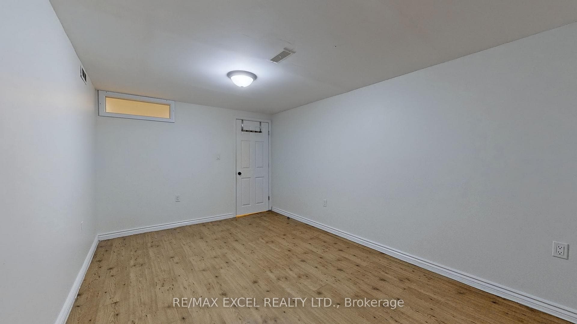 40 Pickett Crescent Unit BSMT photo 15