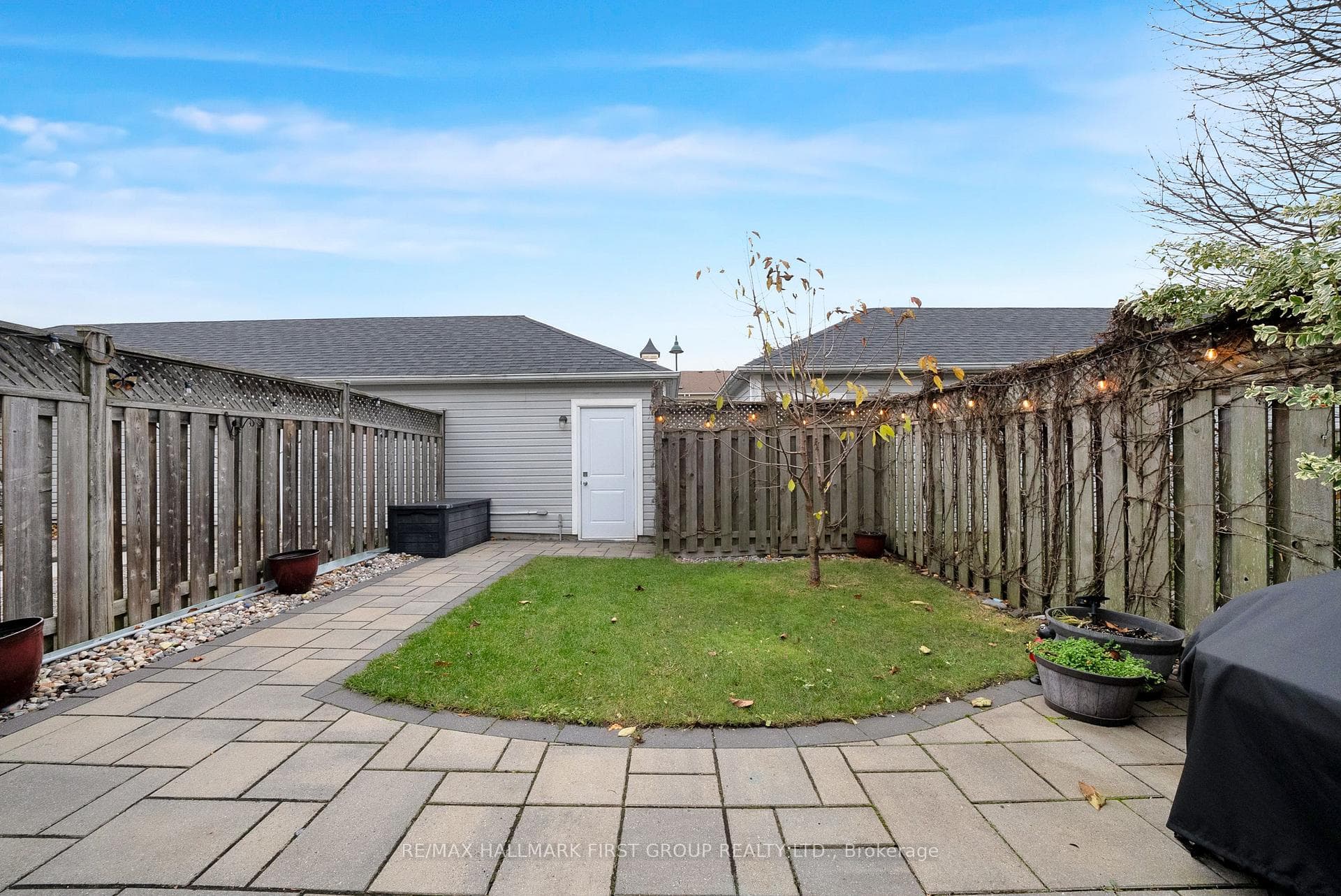 136 Warwick Avenue photo 26