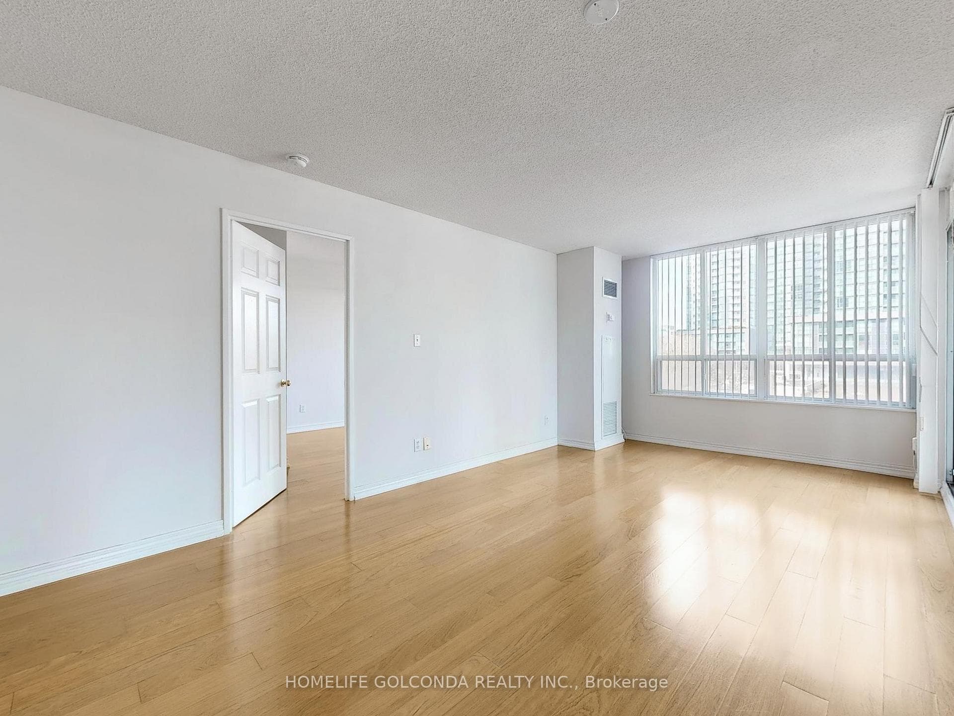 28 Empress Avenue Unit 603 photo 11