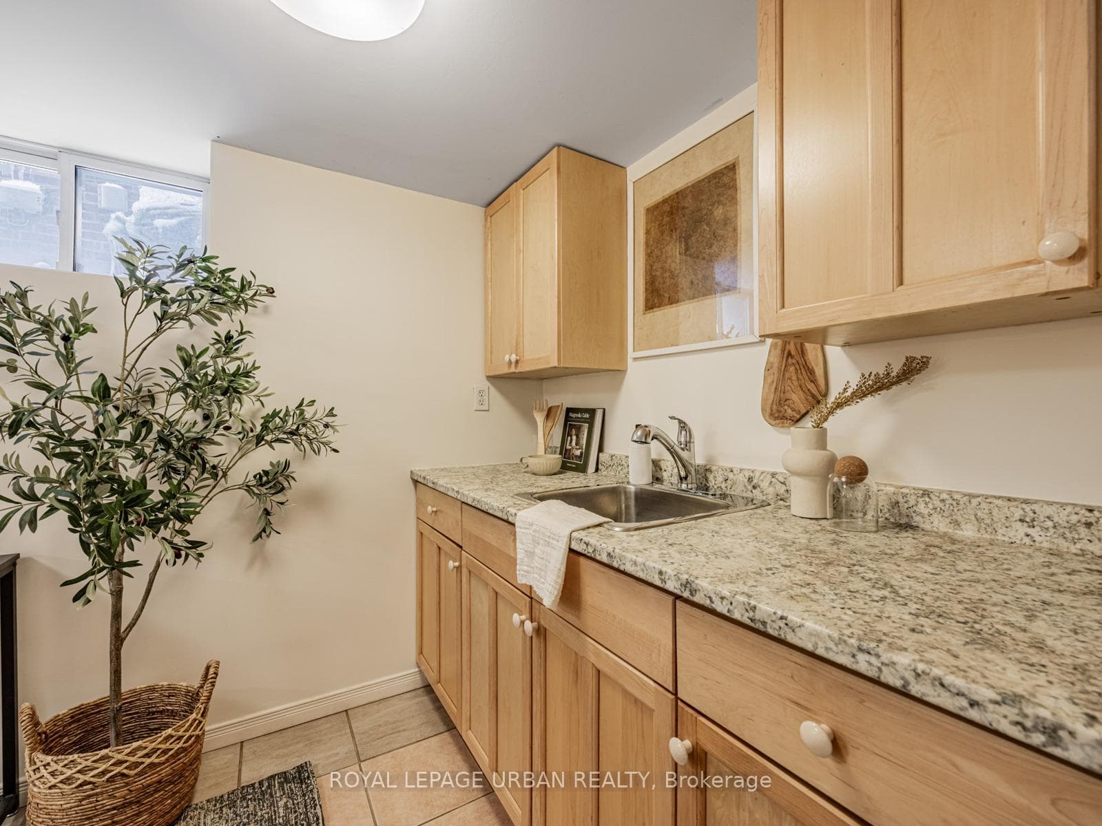 707 Greenwood Avenue photo 24