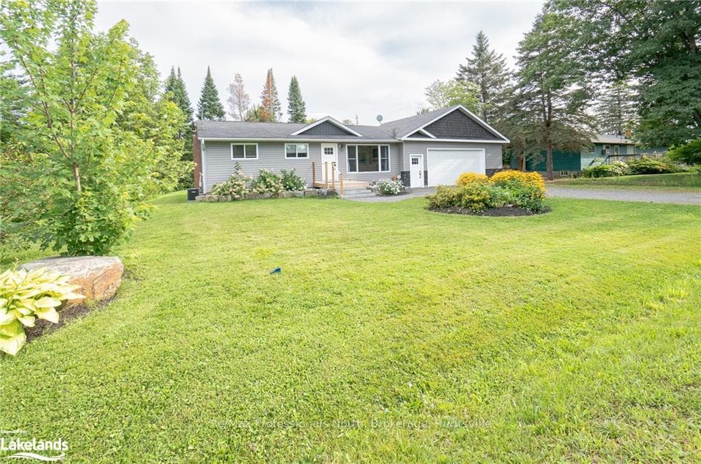 314 RAVENSGLEN Crescent photo 26