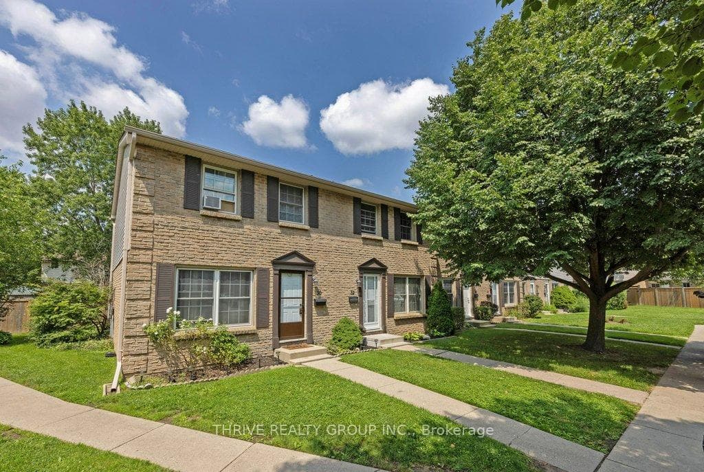 1725 Ernest Avenue Unit 32 photo 2